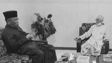 Kiai Nashir dan Gus Yahya